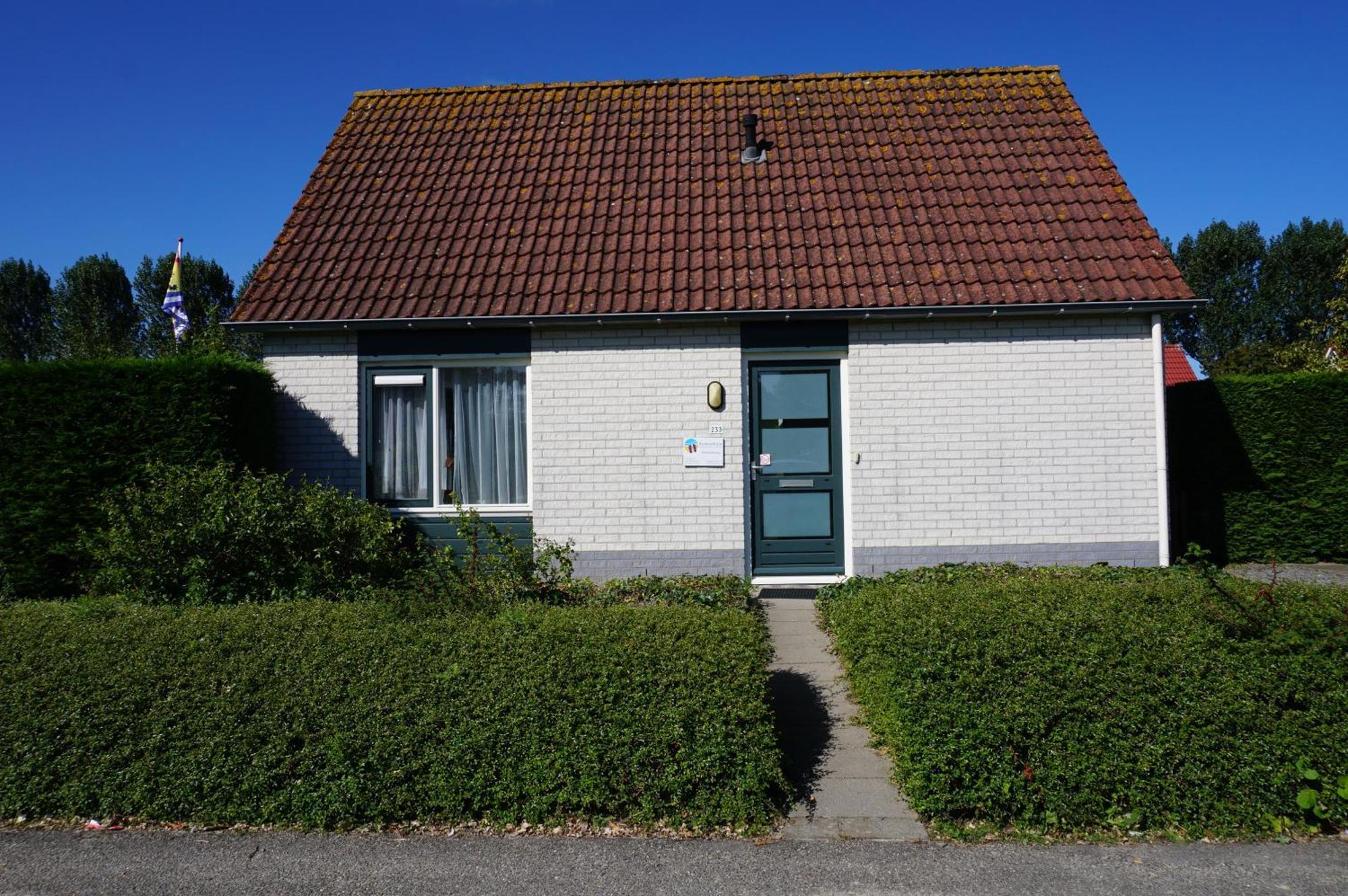 Kustverhuur, Park Schoneveld, Stern 233 Holiday home Breskens